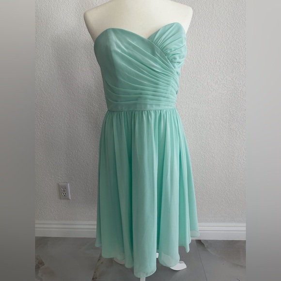 Alfred Angelo Green One-Shoulder Ruched Wedding Guest Dress - Picture 1 of 5